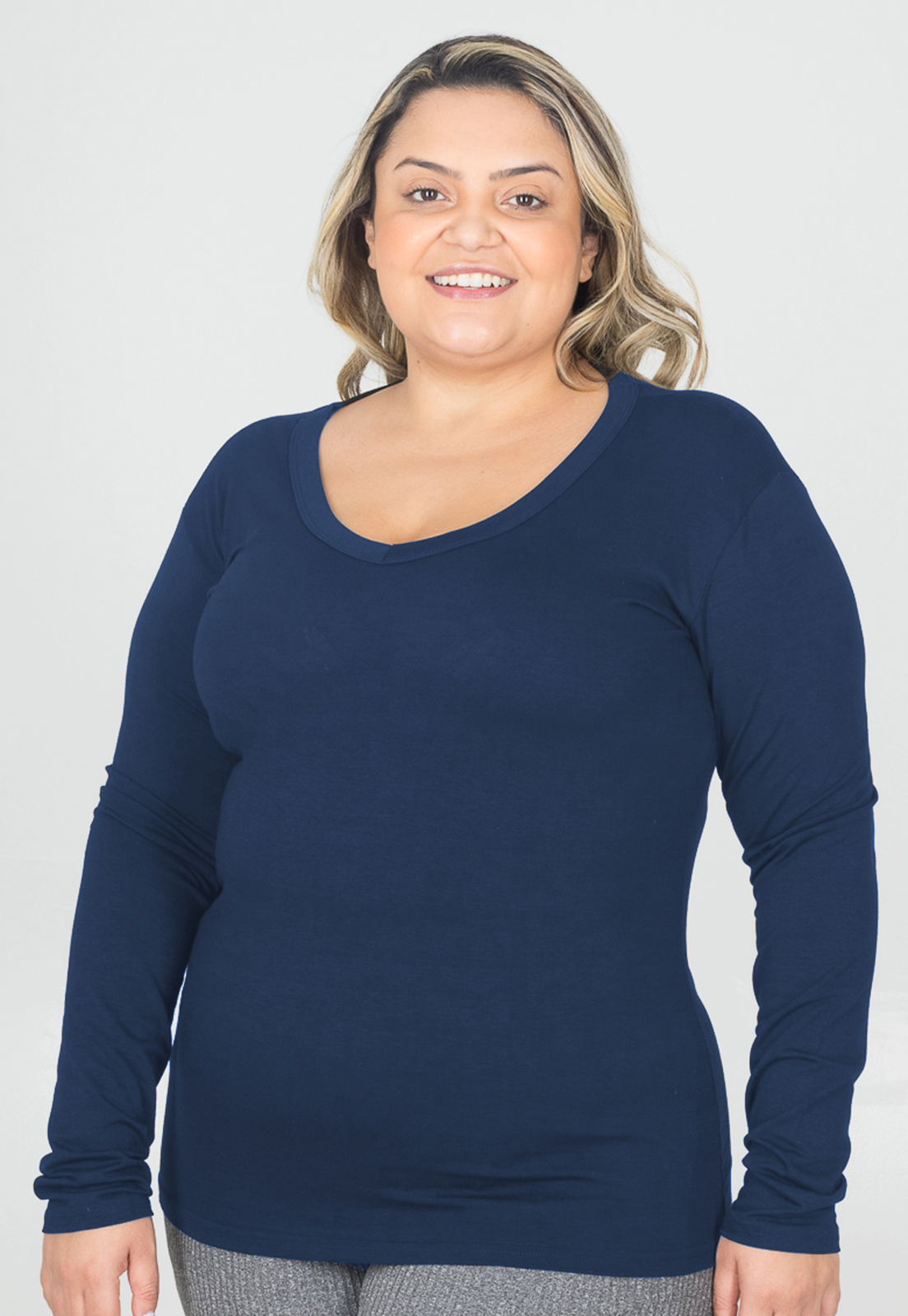 Blusa Feminina Segunda Pele Plus Size Gola V Manga Longa 7583